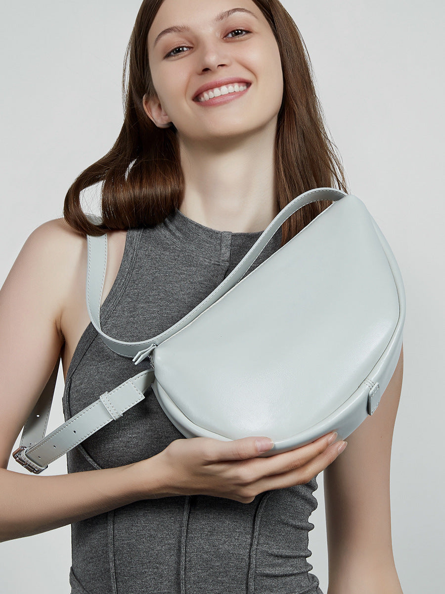 Malas femininas 2026 nova mala de mulher em pele genuína, bolsa para bolinhos, mala preguiçosa em forma de lua crescente, mala cruzada de ombro simples de grande capacidade
