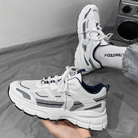 Masculino Verão Respirável, Versátil Casual Estudante Corrida, Viagens Desportos Pequenos Ténis Brancos Dad Port Trend com sola grossa e aumento de altura