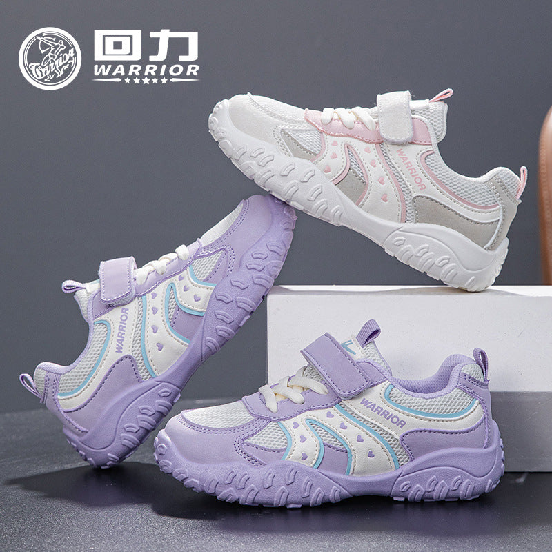 Os novos sapatos infantis versáteis da Warrior com blocos de cor, sapatos casuais coreanos estilosos e fofos, sapatos académicos de alto valor