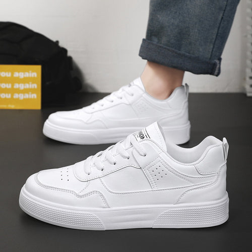 Sapatos Masculinos de Verão 2025: Novos Sapatilhos Brancos Respiráveis, Ténis Modernos e Versáteis para Estudantes, Sapatos de Tábua Casuais, Sapatos Modernos