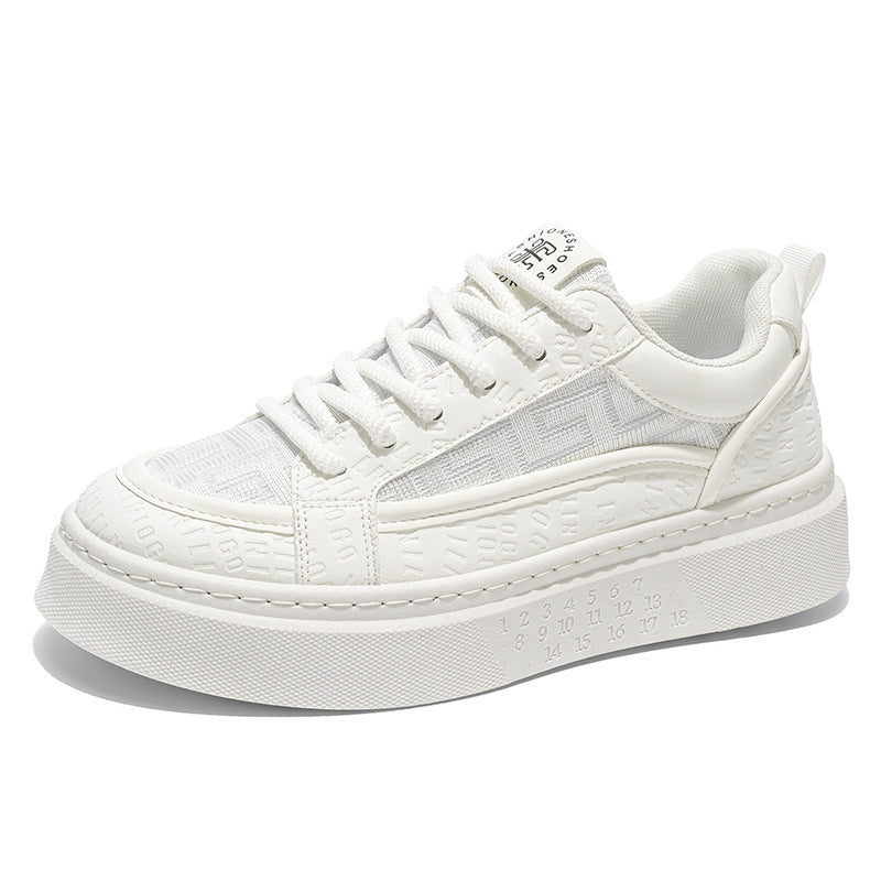 Os sapatos masculinos são respiráveis no verão, modernos, versáteis e casuais com placa branca, sapatos desportivos antiderrapantes juvenis com sola grossa e sapatos brancos realçadas