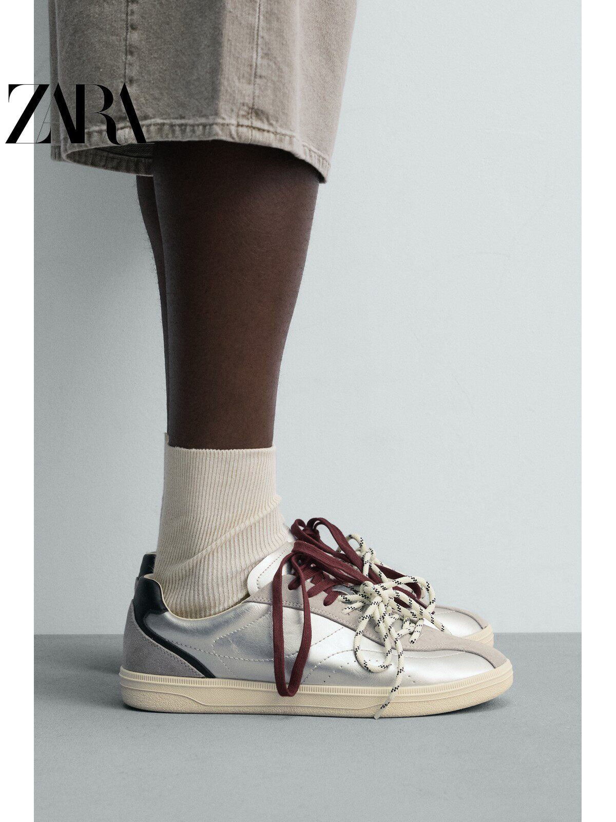 ZARA 2026 Verão Novo Sapatos Masculinos Retro com Detalhes Metálicos, Cadarço Duplo e Leves 2202820 808