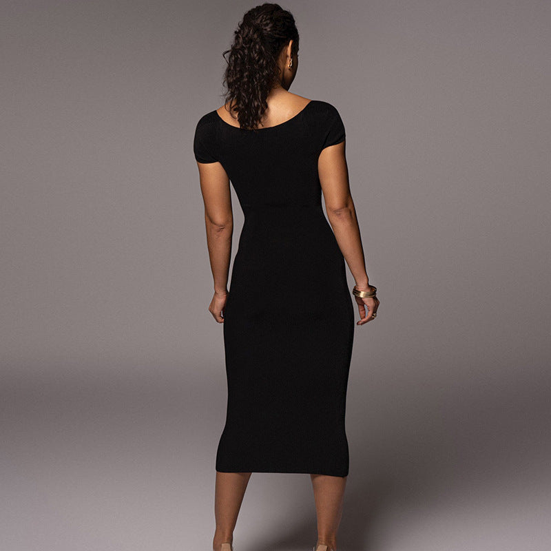 Vestido feminino quente de verão 2026, estilo europeu e americano, de verão 2026, para corte longo e ajustado com costelas e ombros descobertos para exportação grossista