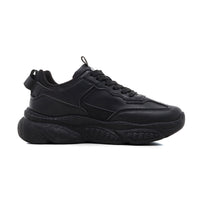Sapatos Warrior de pele sólida com sola grossa, sapatos pretos de outono de topo baixo e estável, ténis desportivos para homens fáceis de usar e respiráveis
