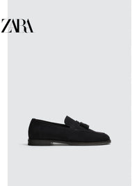 ZARA Coleção Primavera/Verão 2026 Sapatos Masculinos: Sapatos náuticos de camurça com detalhe de borla, Item 2630720 (400 RMB)