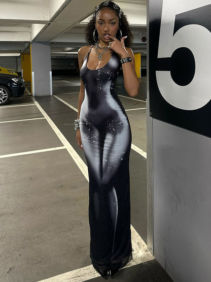 Verão novo vestido longo de moda de exportação europeu e americano com estampas de exportação transfronteiriças, decote halter, vestido comprido sexy e sensual para mulheres