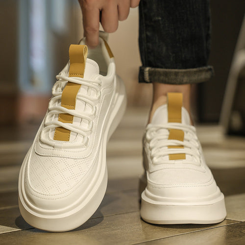 Sapatos Masculinos Xiaobai 2024 Novos Sapatos Casuais Respiráveis de Verão, Sapatos Brancos de Homem, Sapatos Desportivos Versáteis Modernos e Versáteis Antiderrapantes de Sola Grossa
