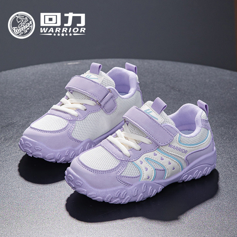 Os novos sapatos infantis versáteis da Warrior com blocos de cor, sapatos casuais coreanos estilosos e fofos, sapatos académicos de alto valor