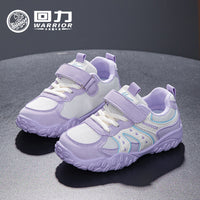Os novos sapatos infantis versáteis da Warrior com blocos de cor, sapatos casuais coreanos estilosos e fofos, sapatos académicos de alto valor