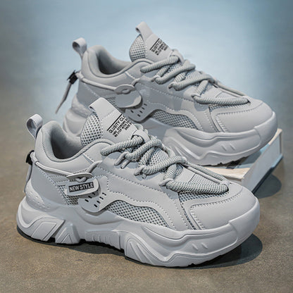 Sapatos de Homem 2025 Novo Verão Versáteis Respiráveis Respiráveis de Malha Fina Desporto Juvenil Casual Black Warrior Dad Shoes Trendy