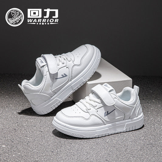 Ténis infantis Warrior de velcro de cor sólida, portáteis, fáceis de vestir e tirar, sapatos brancos desportivos, sapatos de outono simples respiráveis e na moda