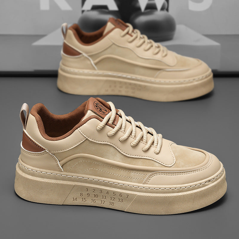 Sapatos masculinos de verão, sapatos brancos novos e respiráveis, ténis desportivos casuais versáteis de sola grossa e na moda para estudantes, sapatos modernos