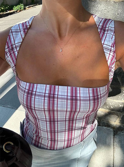Camisola de alças curta e versáteis de corte cruzada para mulheres europeias e americanas, com padrão de xadrez doce e slim fit, para exportação grossista