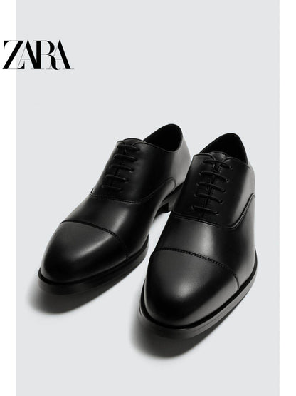 ZARA Coleção Primavera/Verão 2026 - Sapatos Masculinos: Oxford Preto Minimalista de Bico Fino e Salto Baixo, 2489720 800