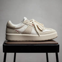 Sapatos de treino moral masculino, primavera/outono 2024 novos sapatos retro retro e versáteis, ténis desportivos casuais de sola grossa para homens que aumentam a altura