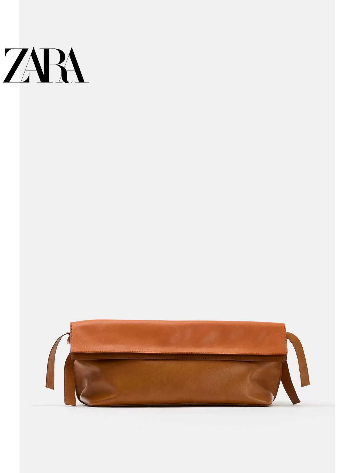 Bolsa envelope feminina longa de couro com aba dupla e blocos de cores da ZARA, coleção verão 2026 (código: 6042810 183).