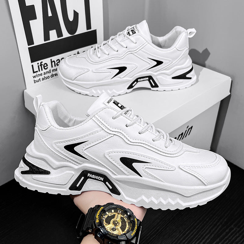 Sapatos masculinos de primavera, novos sapatos brancos versáteis e modernos de 2025, aumento de altura para desportos juvenis casuais, sapatos da moda do pai