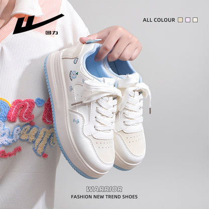 Sapatos femininos confortáveis e versáteis da moda Warrior, ténis de estética alta primavera 2026, sapatos casuais estilo estilo coreano estilo academia