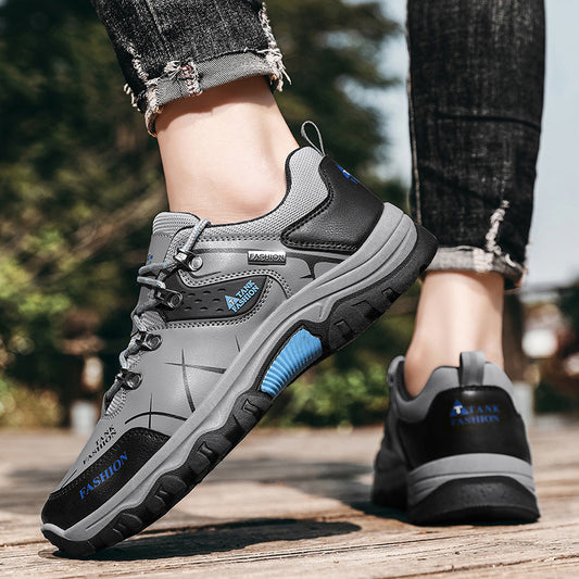Sapatos masculinos de verão 2025 nova proteção para o trabalho de trabalho sapatilhas de caminhada, impermeáveis, antiderrapantes, resistentes ao uso, sapatos casuais para trabalho ao ar livre para homens
