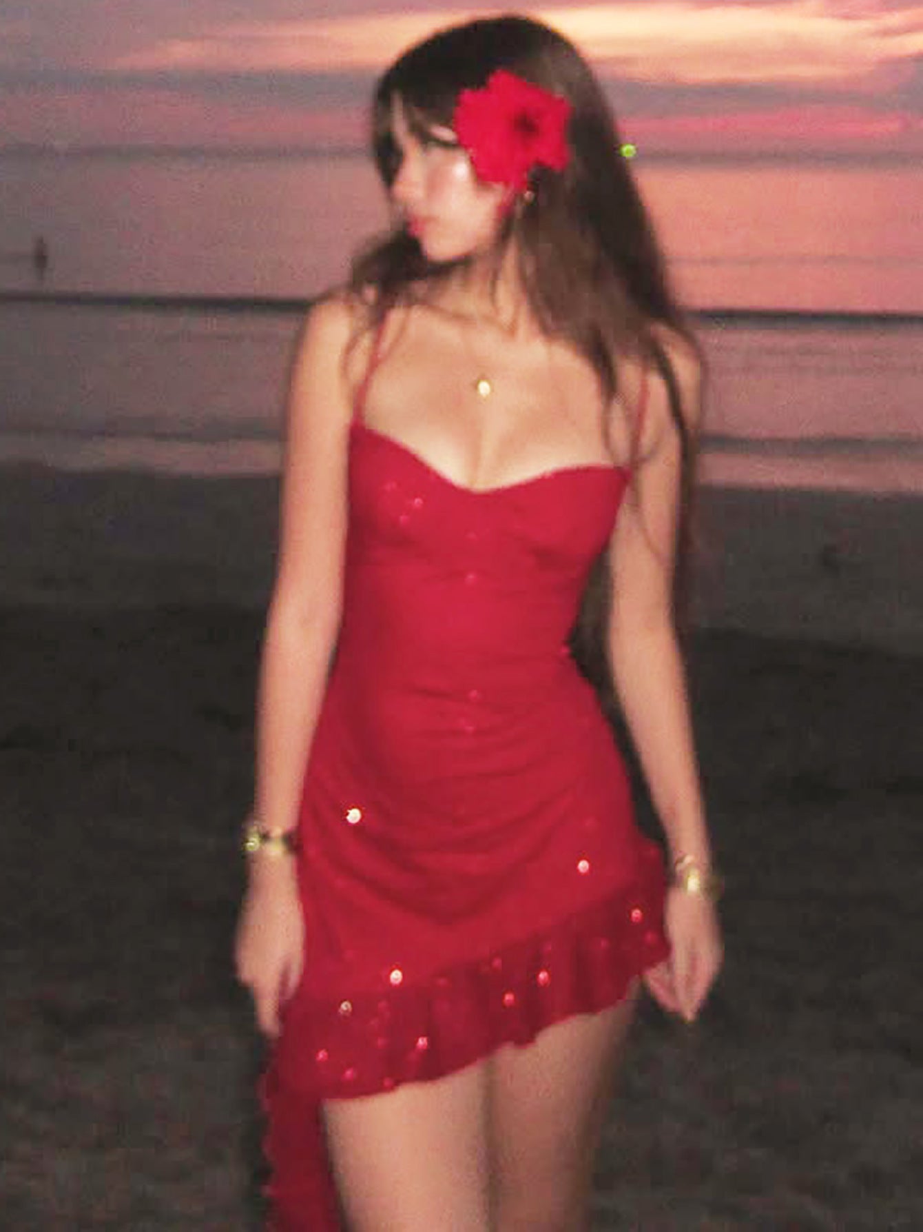 Vestido slip de lantejoulas com folhos, um bestseller ultrafronteiriço da Amazon, novo e justo ao corpo, sexy com folhos e lantejoulas para mulheres
