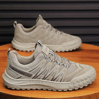 Sapatos masculinos de verão, novos sapatos de proteção de trabalho fechados e respiráveis, sapatos de trabalho desportivos casuais na moda, versáteis, antiderrapantes e resistentes ao desgaste masculino