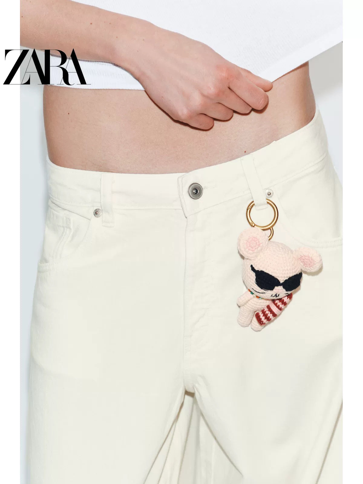 Bolsa feminina ZARA 2026 Verão com pingente de rato e porta-chaves 6688710 604