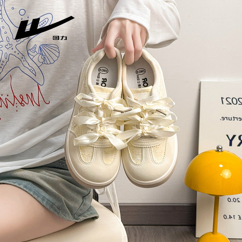 Os novos ténis de skate enérgicos e fofos com blocos de cor da Warrior, os singles retro femininos de estilo coreano de alta estética, sapatos casuais confortáveis e versáteis