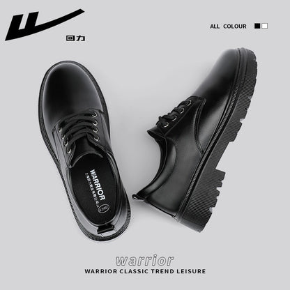 Sapatos de couro guerreiro masculinos, roupa formal de negócios, sola casual macia respirável para todas as estações, estilo britânico, sapatos pretos para noivo que aumentam a altura