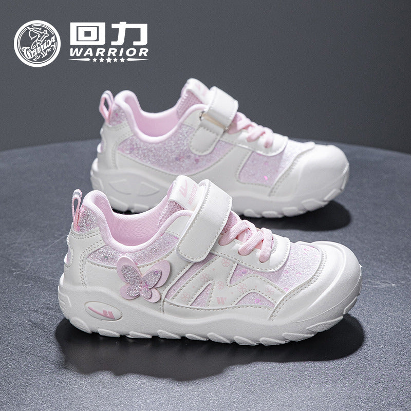 Os novos sapatos infantis enérgicos e enérgicos da Warrior, sapatos casuais versáteis e confortáveis ao estilo coreano, sapatos desportivos de exterior com velcro