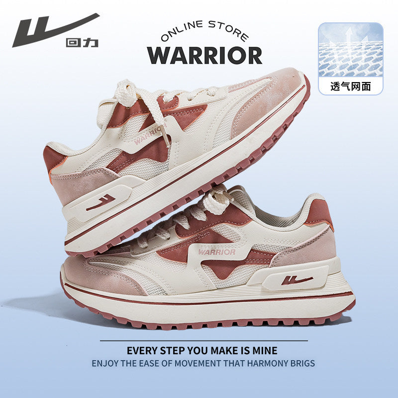 Os novos sapatos desportivos de pele baixo da Warrior, sapatos de casal modernos e modernos e versáteis, sapatos casuais quentes, confortáveis e de alto valor
