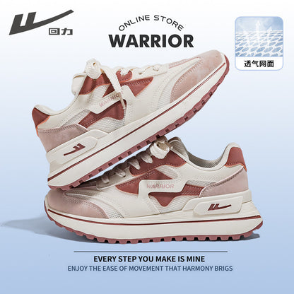 Os novos sapatos desportivos de pele baixo da Warrior, sapatos de casal modernos e modernos e versáteis, sapatos casuais quentes, confortáveis e de alto valor