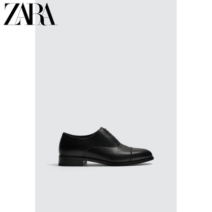 ZARA Coleção Primavera/Verão 2026 - Sapatos Masculinos: Oxford Preto Minimalista de Bico Fino e Salto Baixo, 2489720 800