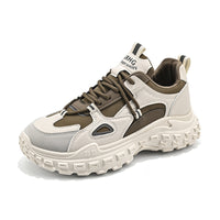 Sapatos Masculinos Populares de Celebridades na Internet 2024 Novos Primaveras Versáteis Casuais Casuais para Aumento de Altura Pequenos Desportivos Brancos Estilo Hong Kong Dad Ins Sapatos Modernos