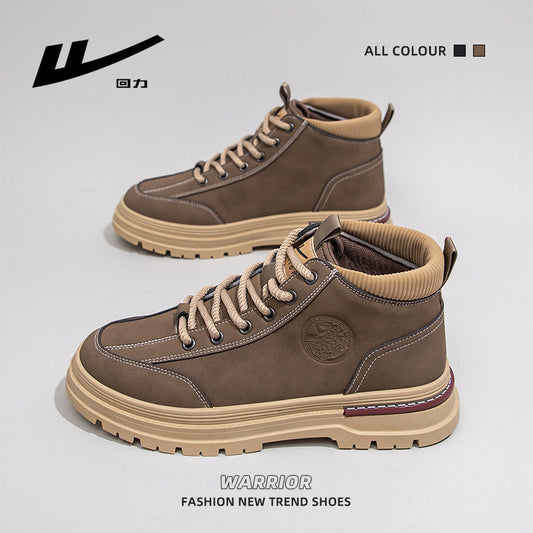Sapatos de plataforma Warrior casuais e versáteis, botas vintage britânicas de estilo vintage, novas botas minimalistas Martin para primavera/outono 2025