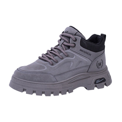 As novas botas Martin ao estilo britânico da Warrior, sapatos altos e robustos, sapatos casuais de trabalho para exterior, sapatos masculinos vintage vintage versáteis de outono
