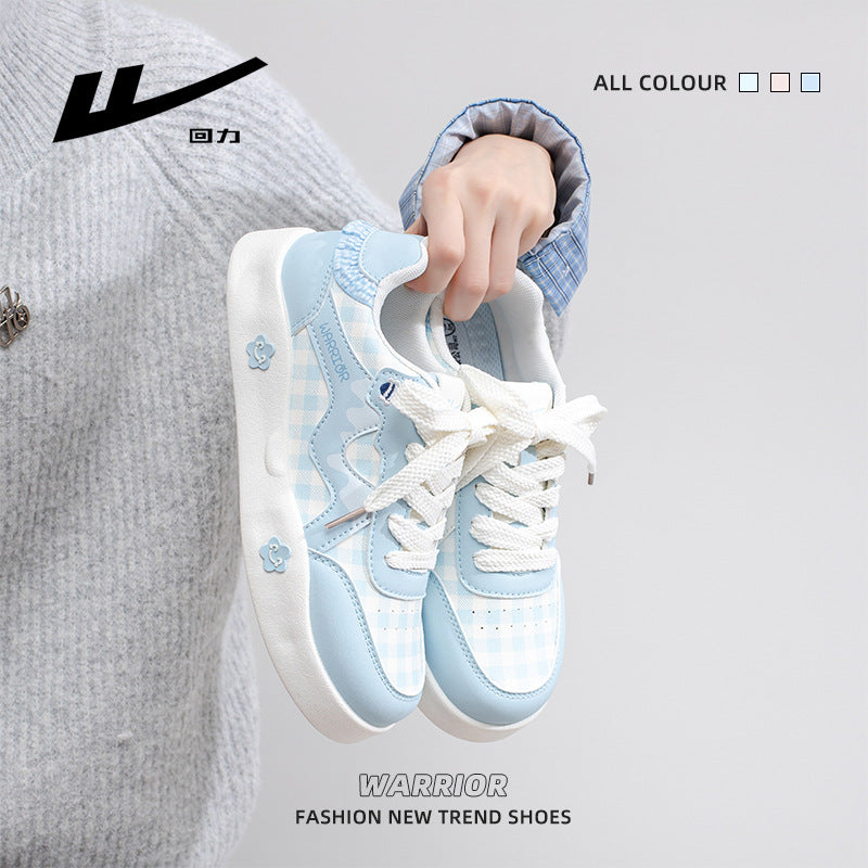 Warrior 2026 Novos sapatos de camada única com blocos de cor, ténis simples e versáteis confortáveis, sapatos femininos modernos de alta estética