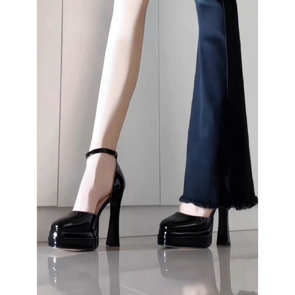 Novos Mary Jane Ultra Salto Alto 2025 Sapatos de Casamento Pretos Elegantes Plataforma Impermeável Barbie Saltos Robustos Petite CM