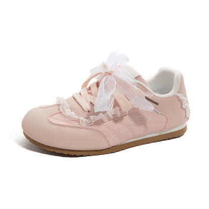 Os novos sapatos de treino morais de moda versáteis com sensação de design da Warrior, sapatos coreanos de primavera de alto valor, sapatos simples de mulher simples com blocos de cor