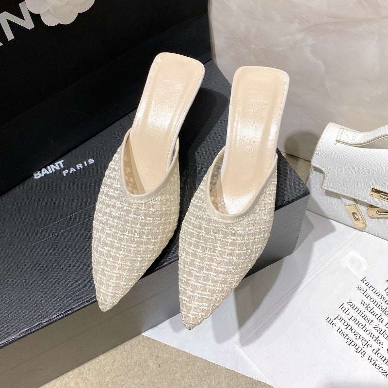 Verão 2025 Roupa Exterior Feminina de Bico Fechado e Meio Slip: Sandálias de Salto Alto Retro Stiletto, Sapatos de Bico Pontiagudo Estilo Fada