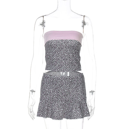 Popular no Instagram europeu e americano, novo estilo elegante de rapariga picante com estampa de leopardo, bodycon sem alças, conjunto de saia curta versátil para mulheres