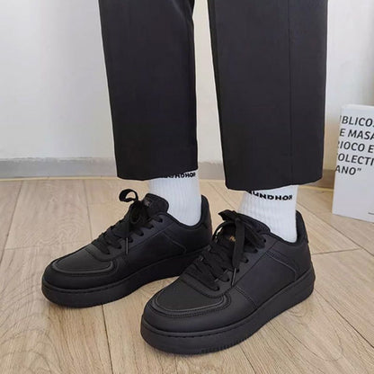 Homem Outono 2024 Trabalho Versátil Sapatos de Tabuleiro Americanos da High Street Desportivo Casual Preto de Cozinha Calçado da Moda