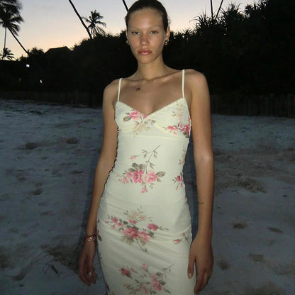 Europa e América 2026, vestido comprido de decote em U estampado de nova moda, vestido de camisola feminina ajustado e à venda, por grosso para mulheres