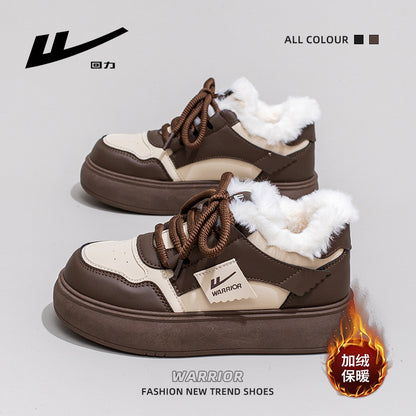 Os novos sapatos da Warrior's color block fleece com sola grossa, sapatos quentes de inverno, sapatos altos de algodão da moda, sapatos femininos versáteis para deslocações