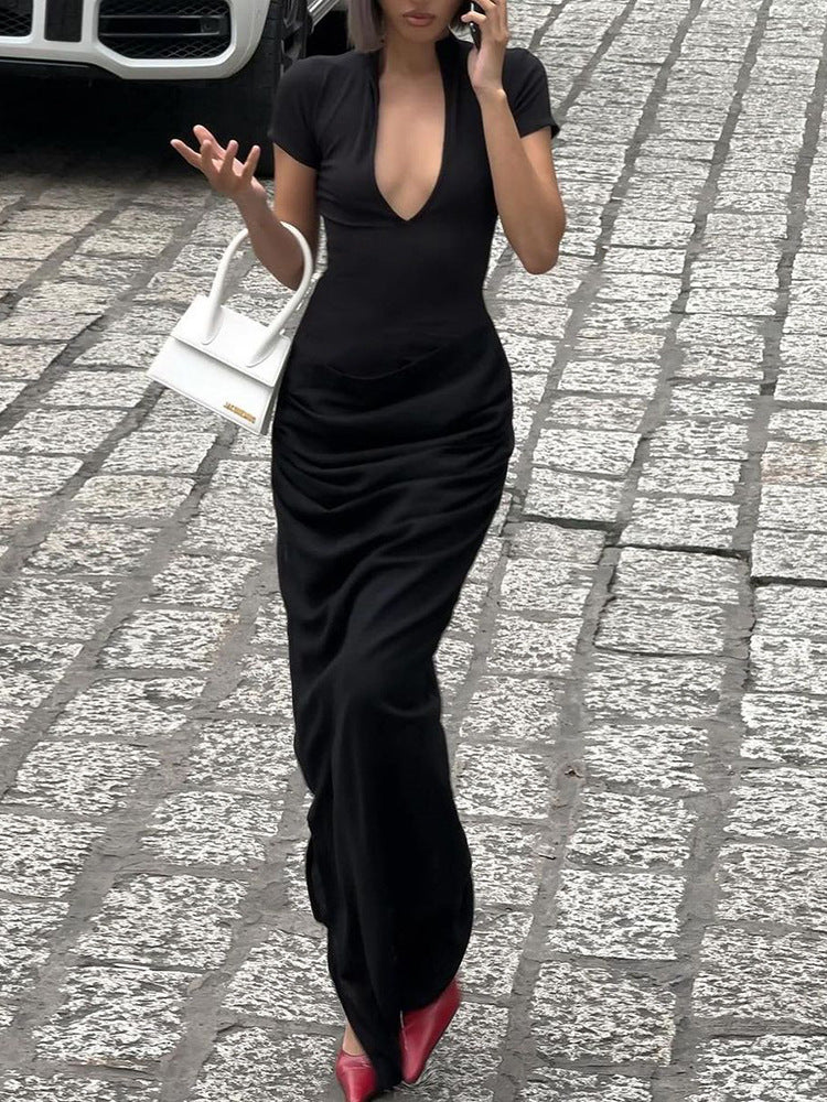 Verão 2026 Novo Vestido Feminino Sexy Deep V, Manga Curta em V Profundo, Cor Sólida, Estilo Rapariga Atraente, Vestido Comprido Plissado de uma só peça dropshipping
