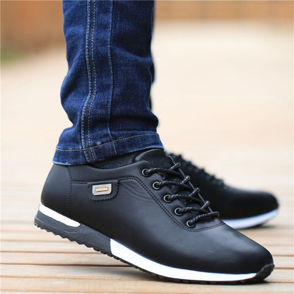 Spring Leather Shoes Versão Coreana Masculina Sapatos Casuais Masculinos Ténis Impermeáveis Sapatos de Tabuleiro Respiráveis Sapatos Masculinos Sapatos De Couro Masculino