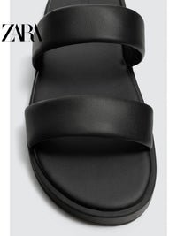 ZARA 2026 Primavera/Verão Novos Sapatos Masculinos Sandálias Rasteiras de Praia em Couro Preto com Tiras 2710720 800