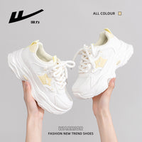 Sapatos de pai estilo minimalista Warrior, sapatos desportivos de sola grossa respiráveis em malha, sapatos casuais casuais para caminhadas ao ar livre primavera/outono 2025