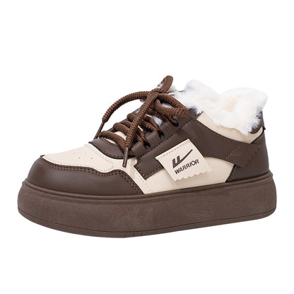 Os novos sapatos da Warrior's color block fleece com sola grossa, sapatos quentes de inverno, sapatos altos de algodão da moda, sapatos femininos versáteis para deslocações