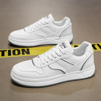 Novos Sapatos Brancos Respiráveis para Verão 2025 Masculinos, Sapatilhas Desportivas Modernas e Versáteis de Sola Grossa, Ténis Casuais
