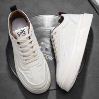 Sapatos brancos respiráveis de verão masculino 2024, Sapatos brancos versáteis de sola grossa, sapatos casuais, bestsellers